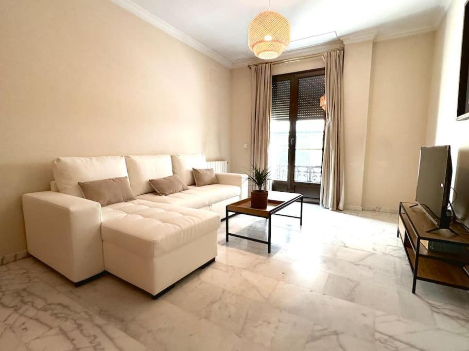 Apartamento En Pleno Centro Con Aparcamiento Opcional Cordoba Ngoại thất bức ảnh