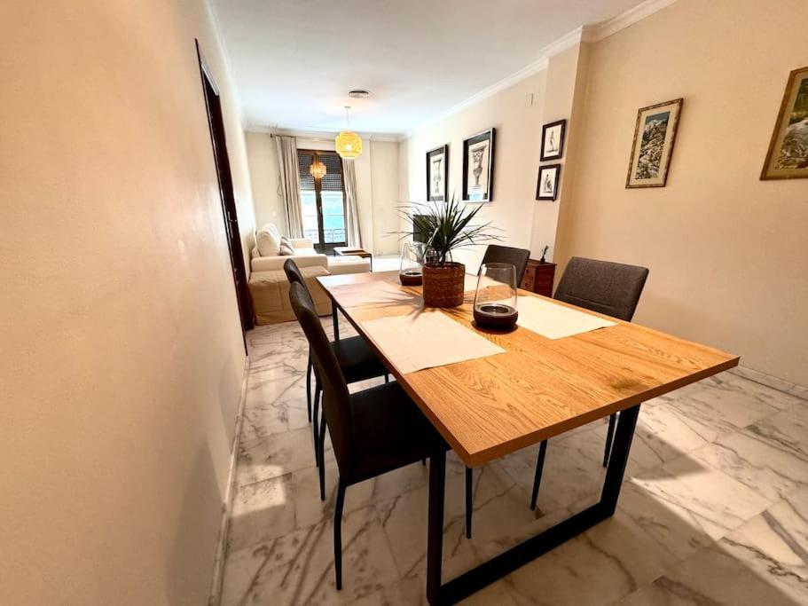 Apartamento En Pleno Centro Con Aparcamiento Opcional Cordoba Ngoại thất bức ảnh