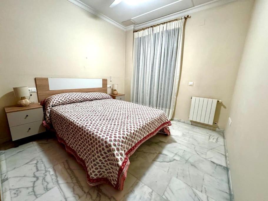 Apartamento En Pleno Centro Con Aparcamiento Opcional Cordoba Ngoại thất bức ảnh